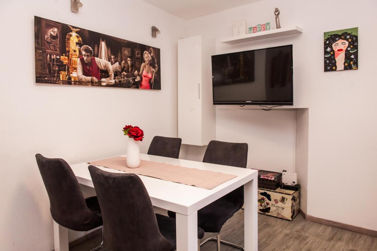 Miki - City Center Apartment With Large Balcony Сплит Екстериор снимка